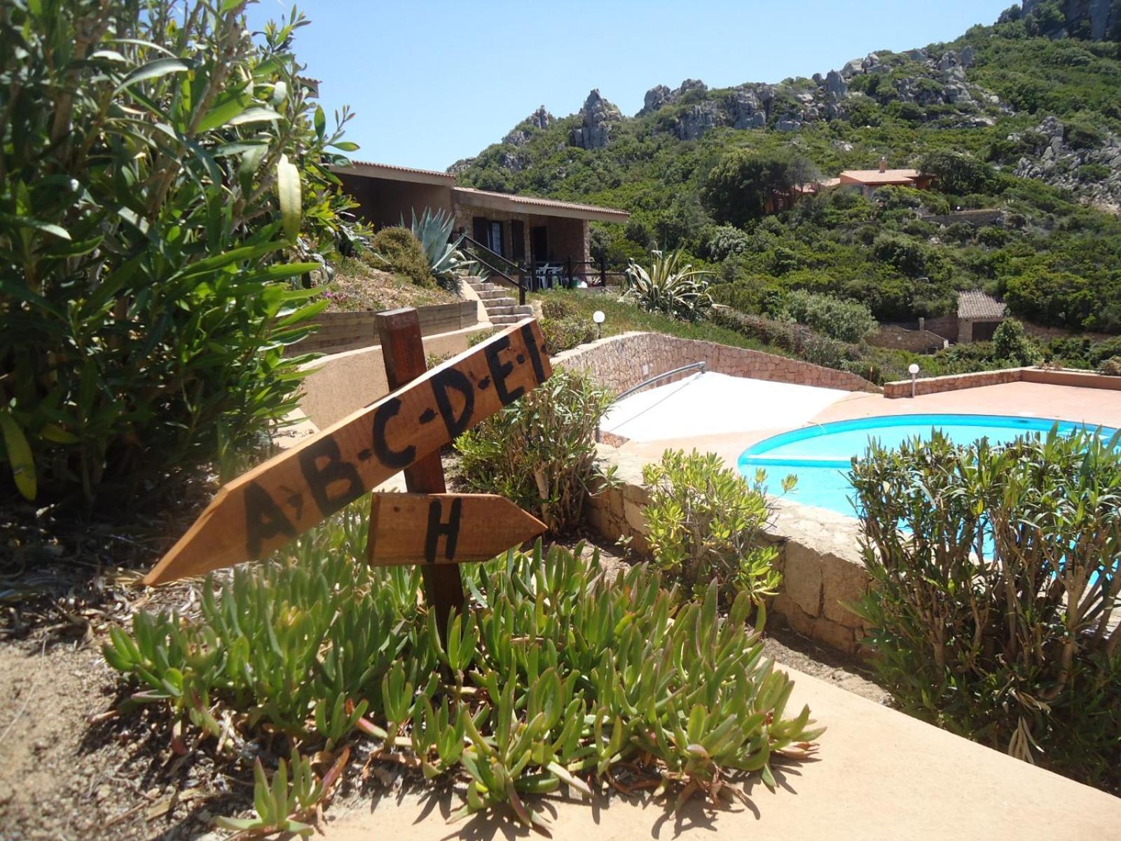 Villini Cala Del Sole - Infinityholidays Costa Paradiso Exterior photo
